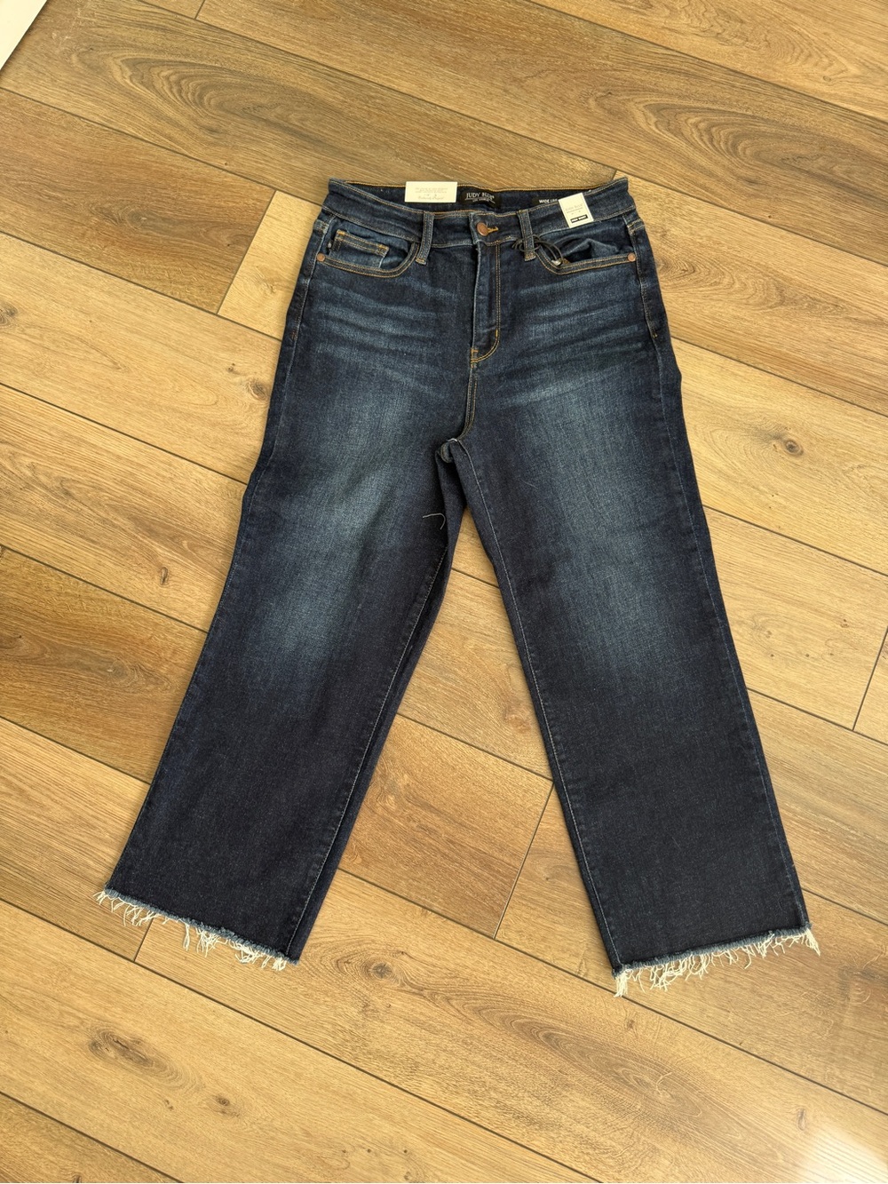 Judy Blue Dark Indigo Frayed Hem Cropped Straight Jeans